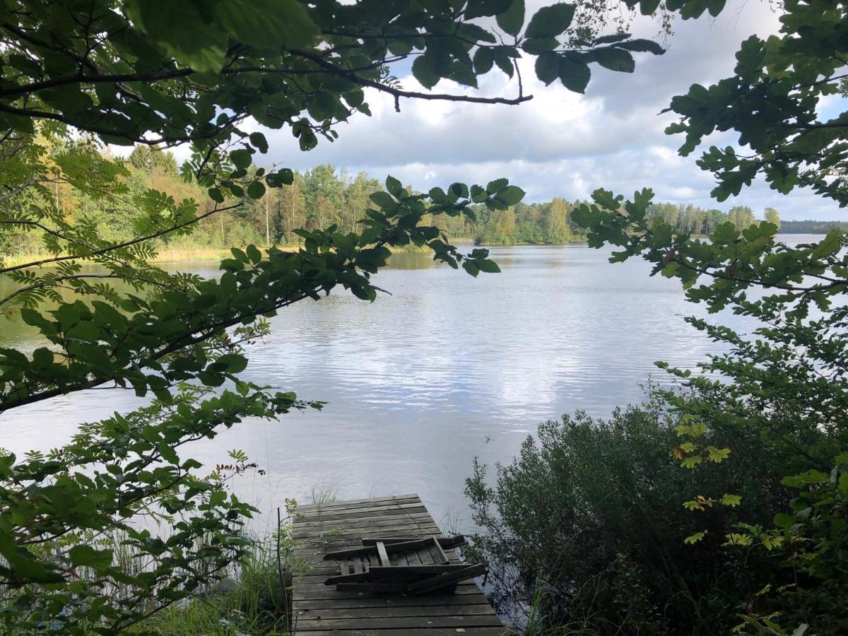 Naturskoent Boende Vid Sjoe Skånes Fagerhult Exterior foto